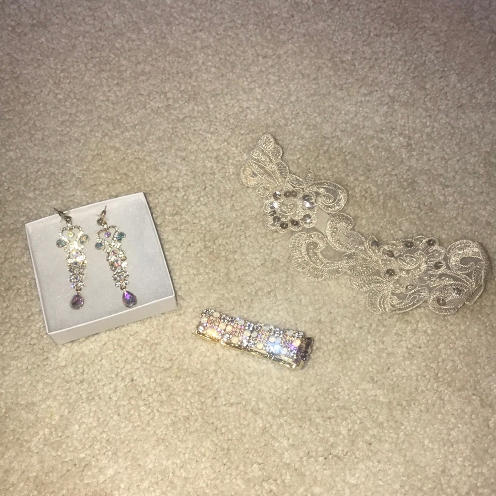 PROM JEWELRY SET W/ garter